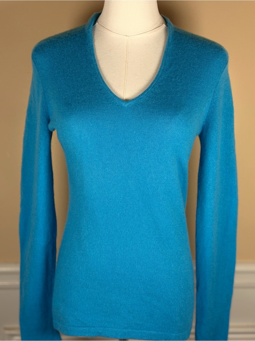 🩵 McDuff Essentials 100% Cashmere Turquoise V-Neck Sweater S Mended